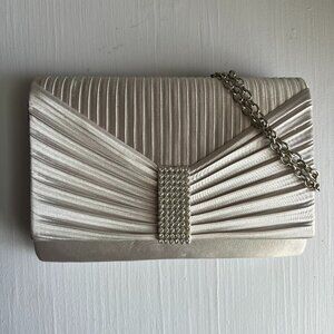 Womens Silver Satin Clutch Purse Jessica McClintock Alexis Wedding Prom Formal